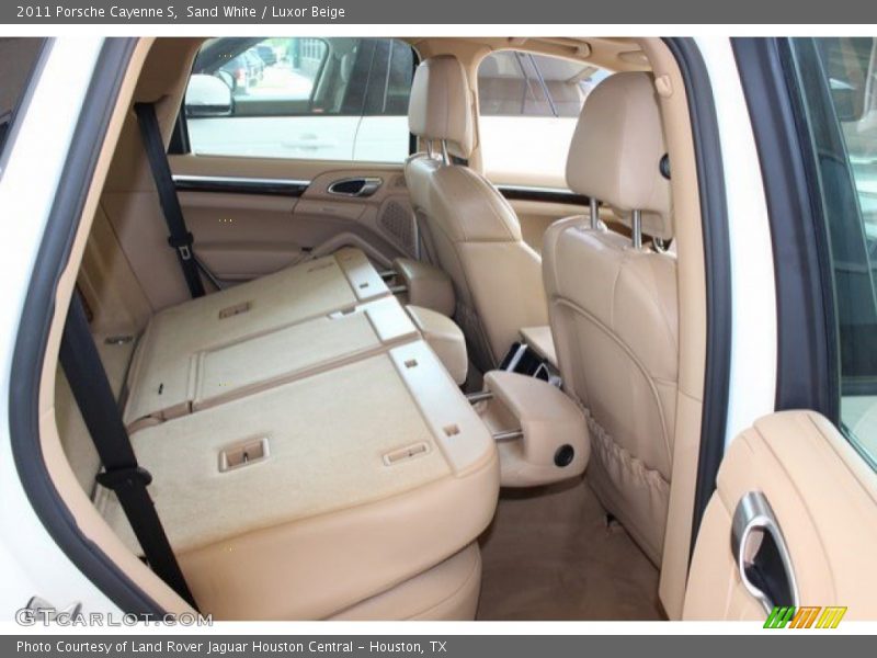 Sand White / Luxor Beige 2011 Porsche Cayenne S