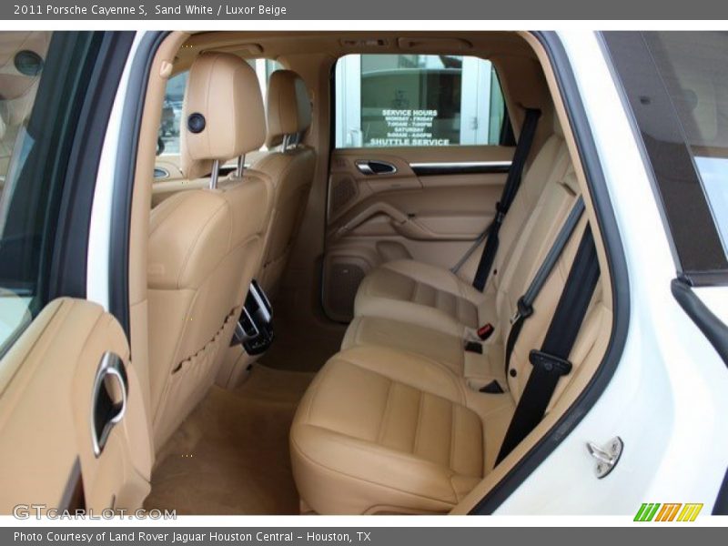 Sand White / Luxor Beige 2011 Porsche Cayenne S