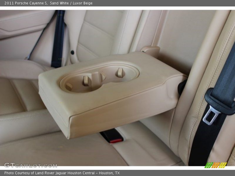 Sand White / Luxor Beige 2011 Porsche Cayenne S