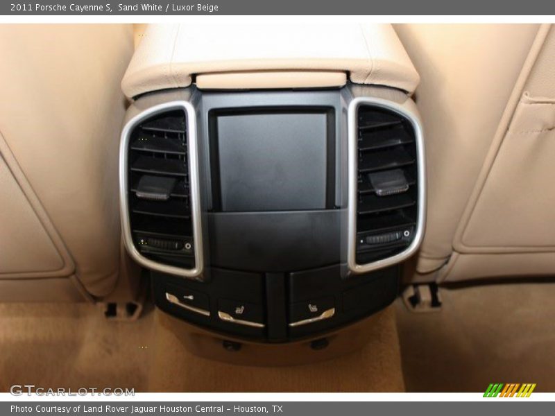 Sand White / Luxor Beige 2011 Porsche Cayenne S