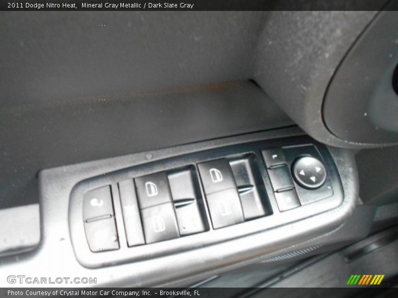 Mineral Gray Metallic / Dark Slate Gray 2011 Dodge Nitro Heat