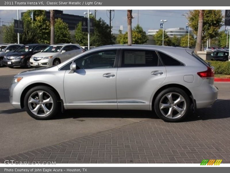 Classic Silver Metallic / Light Gray 2011 Toyota Venza V6