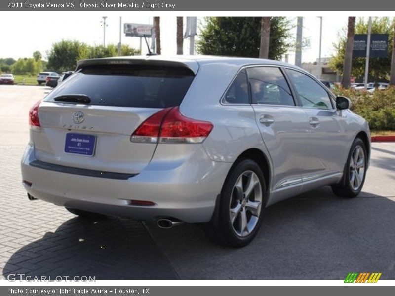 Classic Silver Metallic / Light Gray 2011 Toyota Venza V6