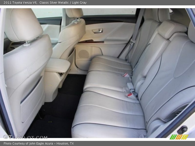 Classic Silver Metallic / Light Gray 2011 Toyota Venza V6