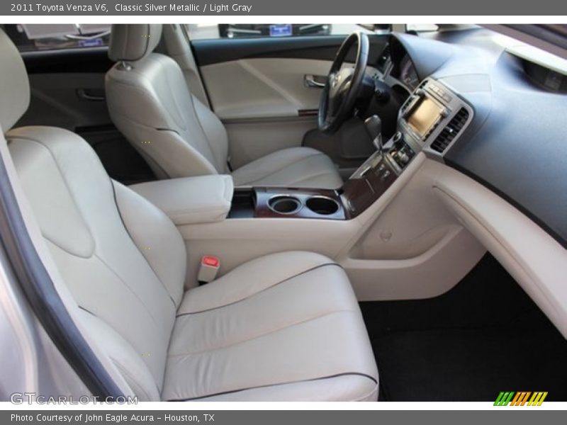 Classic Silver Metallic / Light Gray 2011 Toyota Venza V6