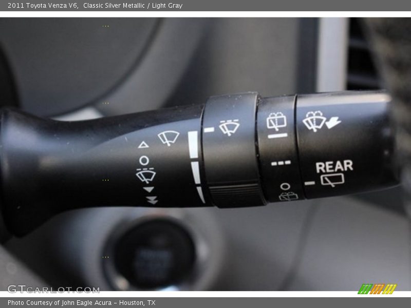 Classic Silver Metallic / Light Gray 2011 Toyota Venza V6