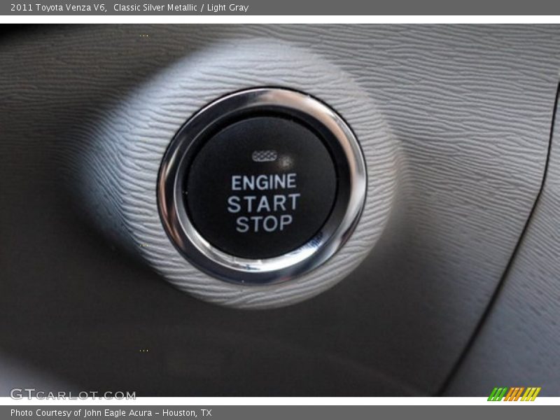 Classic Silver Metallic / Light Gray 2011 Toyota Venza V6