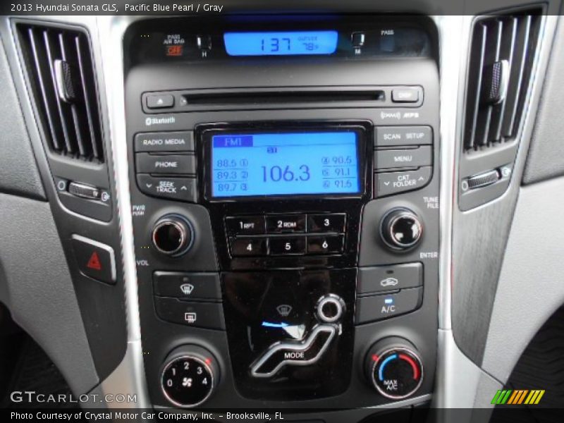 Pacific Blue Pearl / Gray 2013 Hyundai Sonata GLS