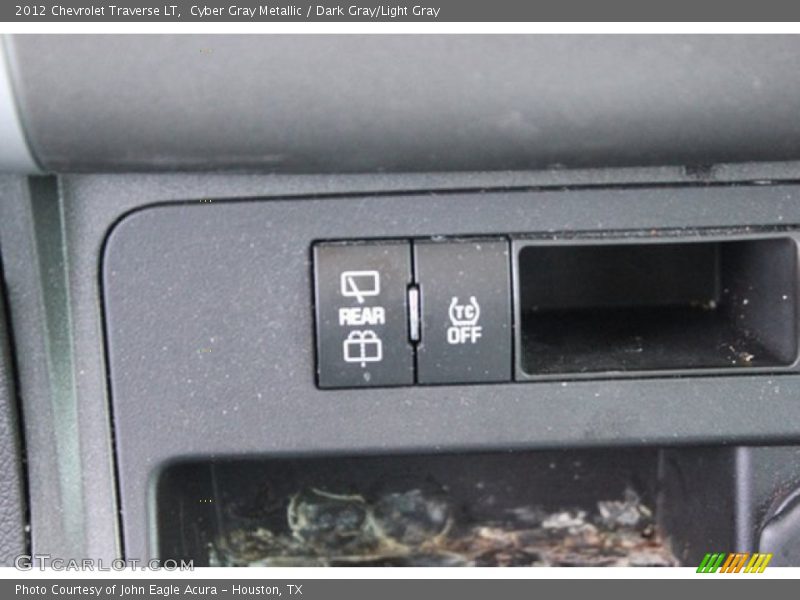 Cyber Gray Metallic / Dark Gray/Light Gray 2012 Chevrolet Traverse LT