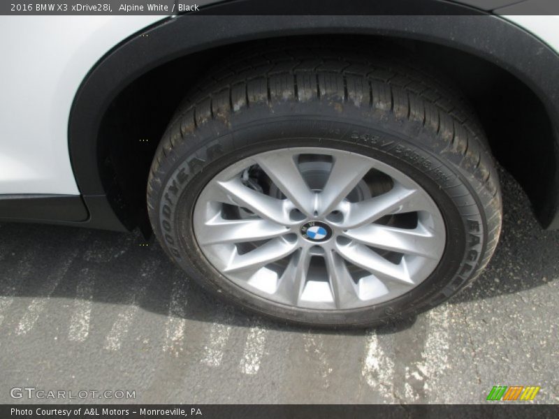 Alpine White / Black 2016 BMW X3 xDrive28i