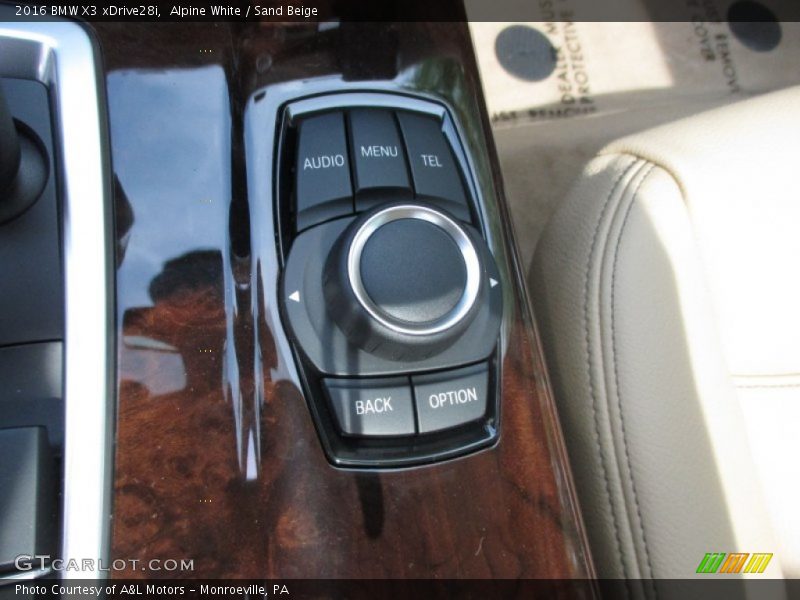 Alpine White / Sand Beige 2016 BMW X3 xDrive28i