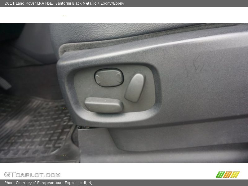 Santorini Black Metallic / Ebony/Ebony 2011 Land Rover LR4 HSE