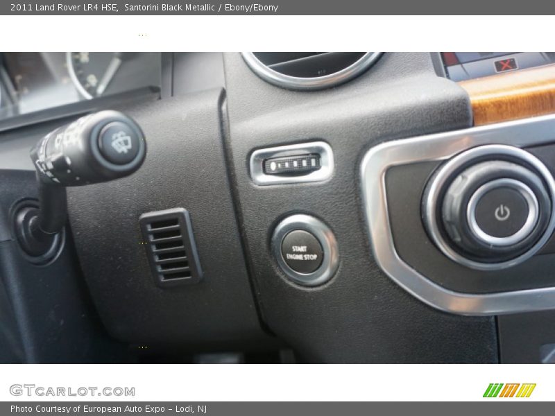 Santorini Black Metallic / Ebony/Ebony 2011 Land Rover LR4 HSE