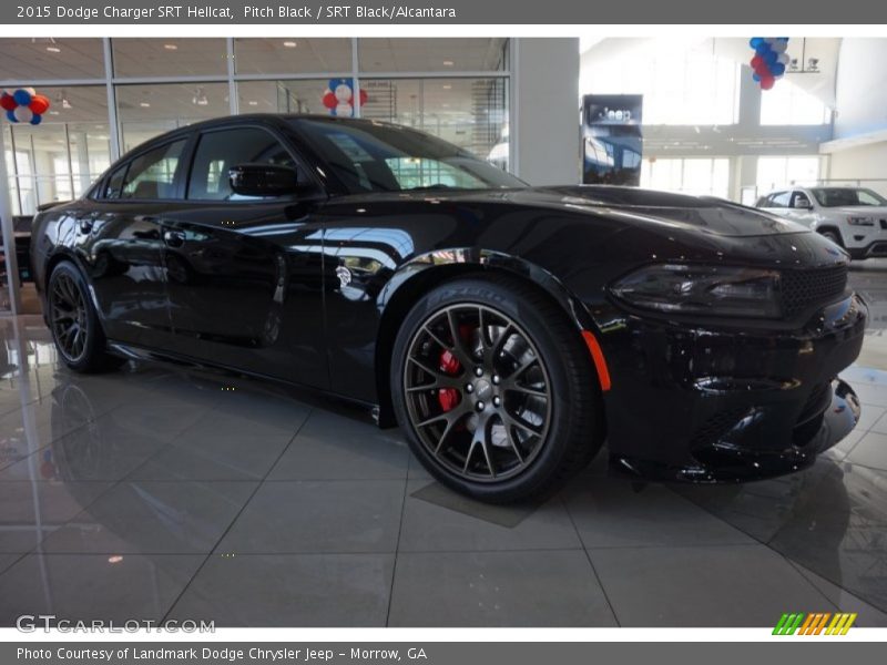 Pitch Black / SRT Black/Alcantara 2015 Dodge Charger SRT Hellcat