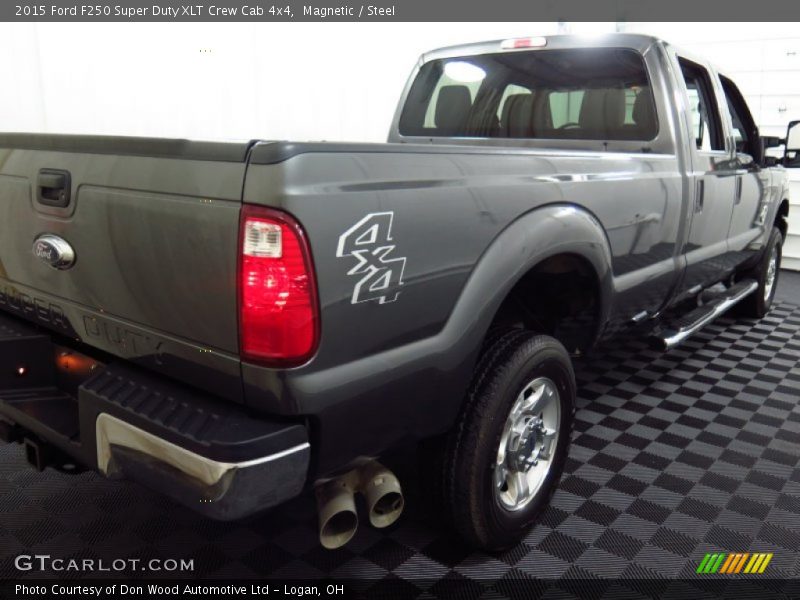 Magnetic / Steel 2015 Ford F250 Super Duty XLT Crew Cab 4x4