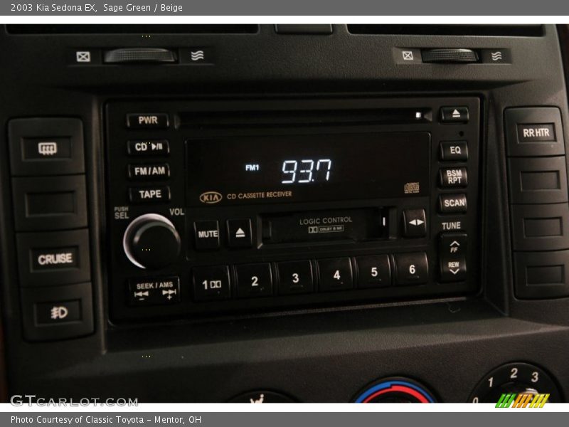 Sage Green / Beige 2003 Kia Sedona EX