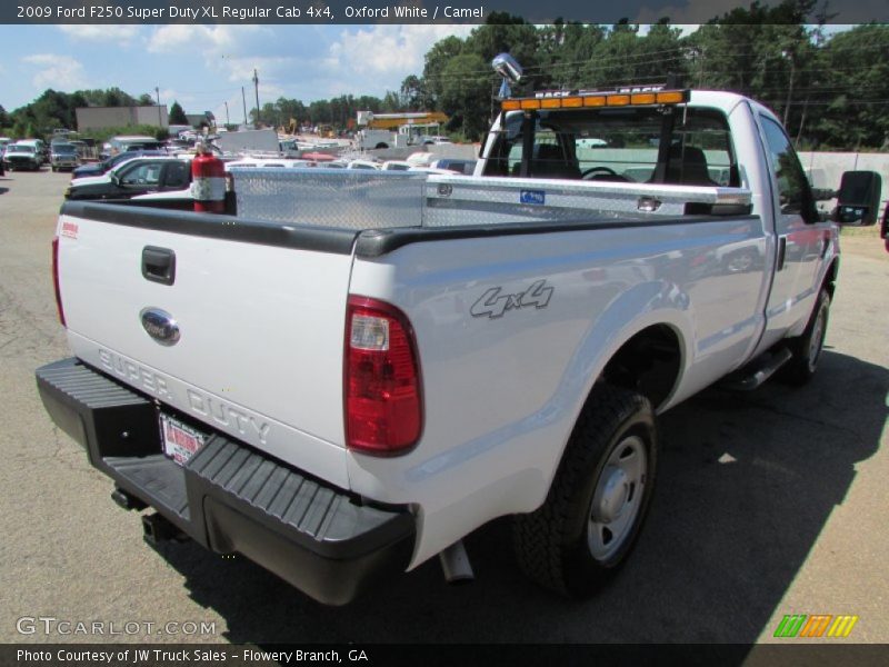 Oxford White / Camel 2009 Ford F250 Super Duty XL Regular Cab 4x4