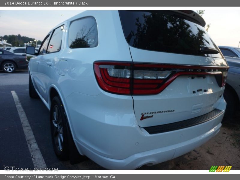 Bright White / Black 2014 Dodge Durango SXT