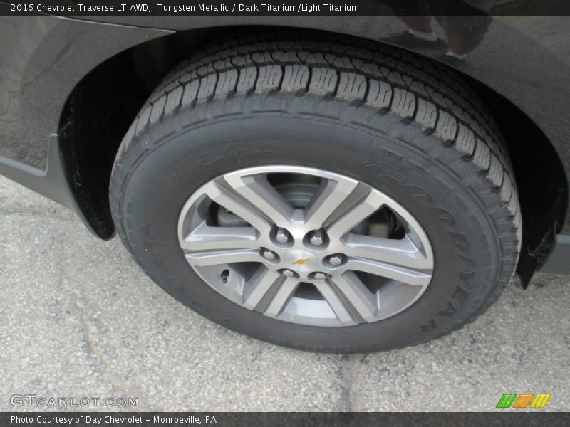 Tungsten Metallic / Dark Titanium/Light Titanium 2016 Chevrolet Traverse LT AWD