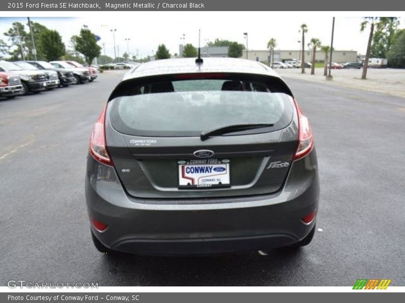 Magnetic Metallic / Charcoal Black 2015 Ford Fiesta SE Hatchback