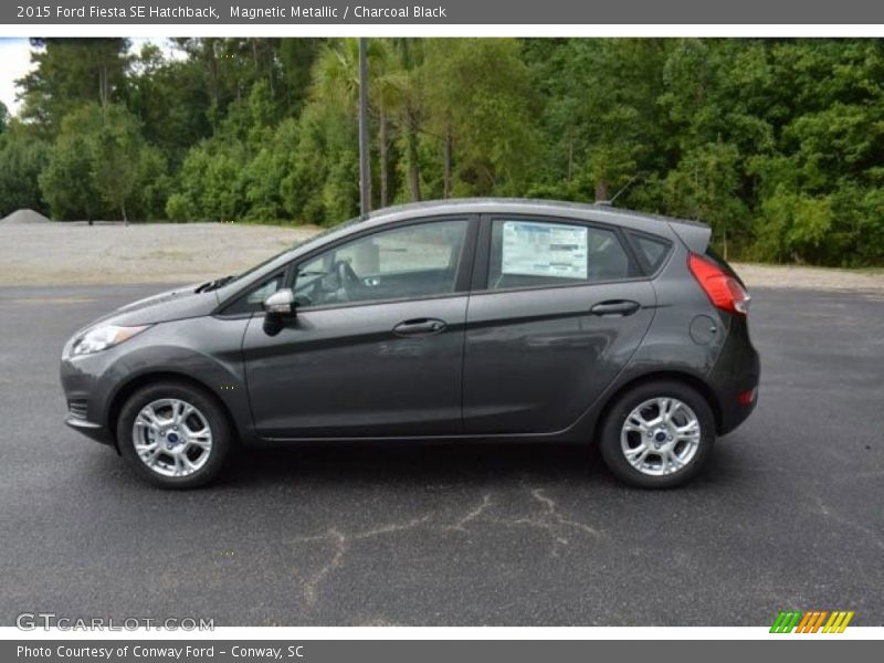 Magnetic Metallic / Charcoal Black 2015 Ford Fiesta SE Hatchback