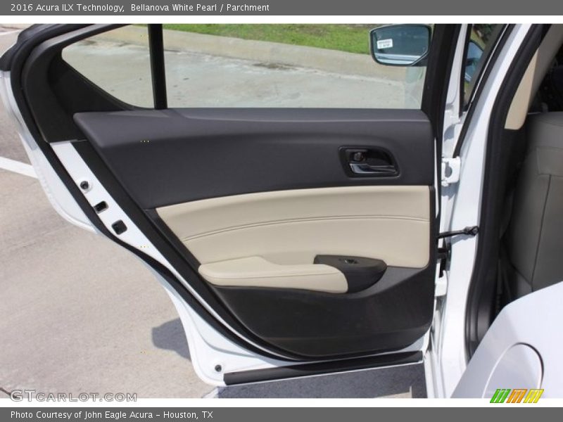 Bellanova White Pearl / Parchment 2016 Acura ILX Technology
