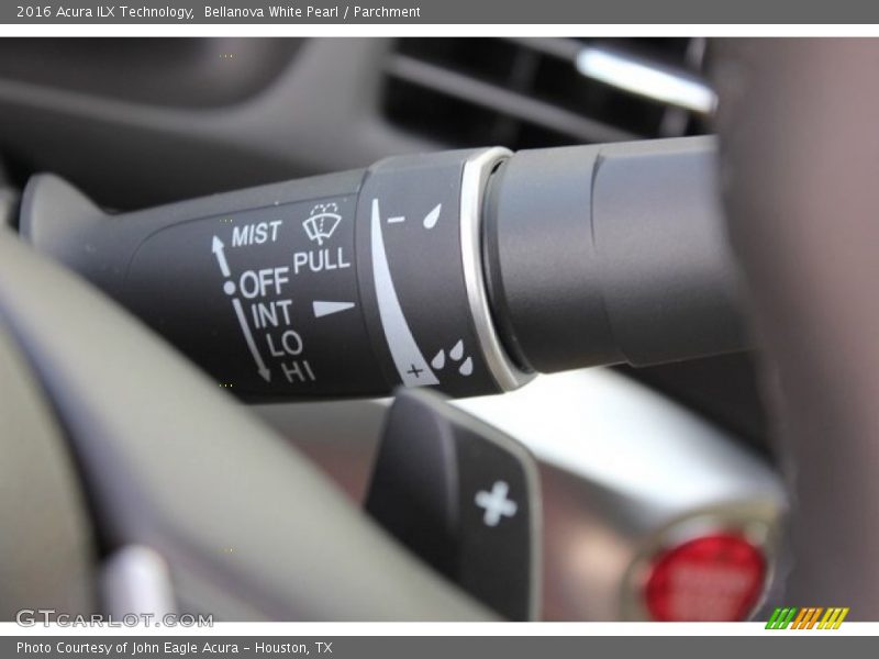 Bellanova White Pearl / Parchment 2016 Acura ILX Technology