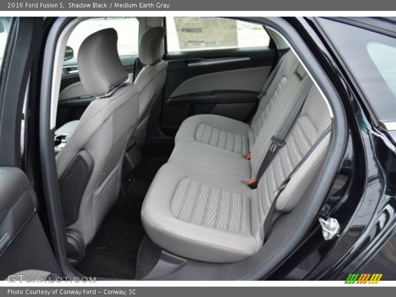 Shadow Black / Medium Earth Gray 2016 Ford Fusion S