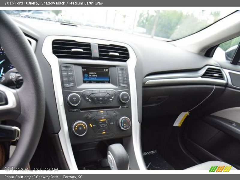 Shadow Black / Medium Earth Gray 2016 Ford Fusion S