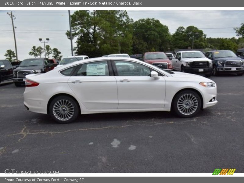 White Platinum Tri-Coat Metallic / Charcoal Black 2016 Ford Fusion Titanium