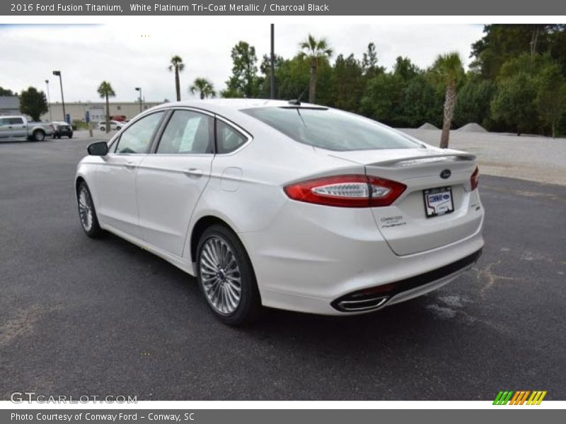 White Platinum Tri-Coat Metallic / Charcoal Black 2016 Ford Fusion Titanium