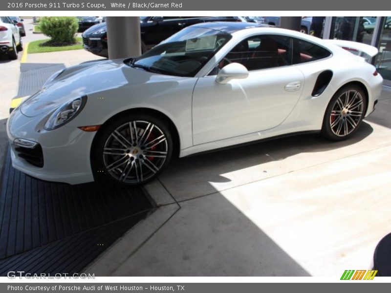 White / Black/Garnet Red 2016 Porsche 911 Turbo S Coupe