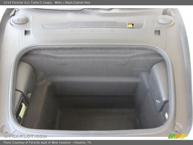  2016 911 Turbo S Coupe Trunk