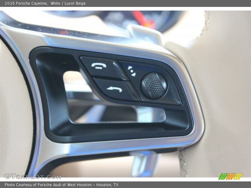 White / Luxor Beige 2016 Porsche Cayenne
