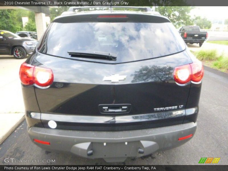 Black Granite Metallic / Dark Gray/Light Gray 2010 Chevrolet Traverse LT