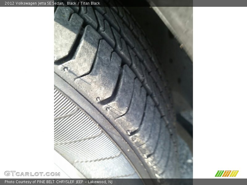 Black / Titan Black 2012 Volkswagen Jetta SE Sedan