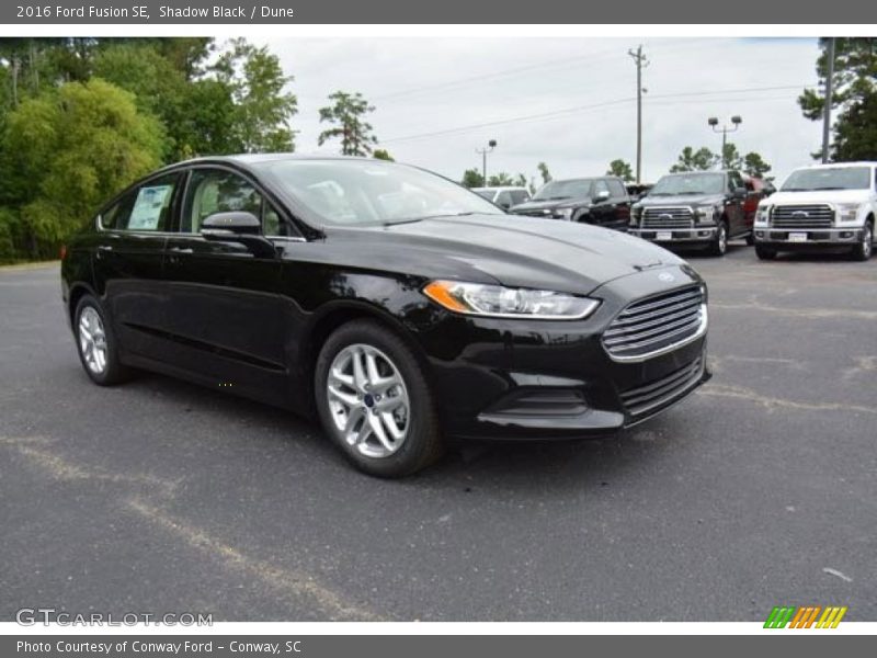 Shadow Black / Dune 2016 Ford Fusion SE