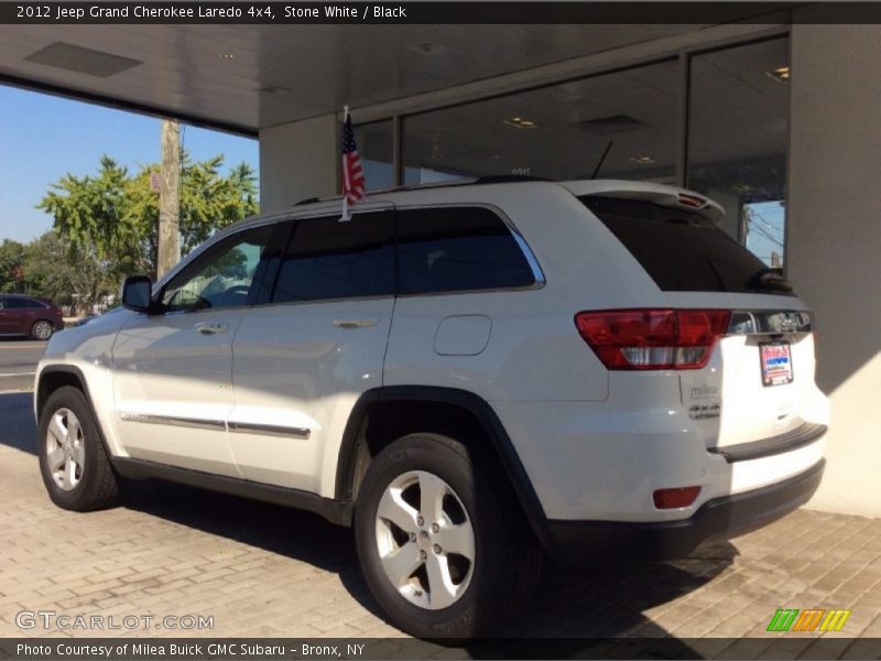 Stone White / Black 2012 Jeep Grand Cherokee Laredo 4x4