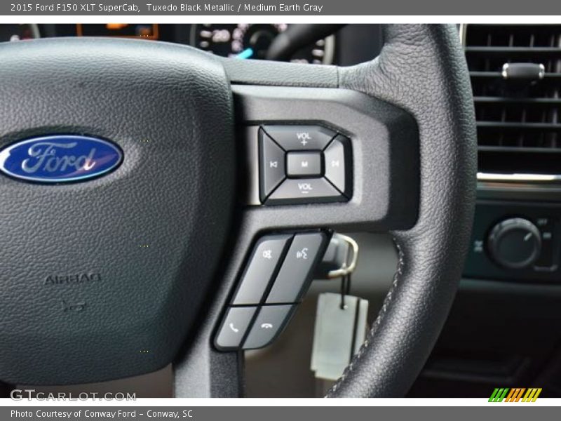 Tuxedo Black Metallic / Medium Earth Gray 2015 Ford F150 XLT SuperCab