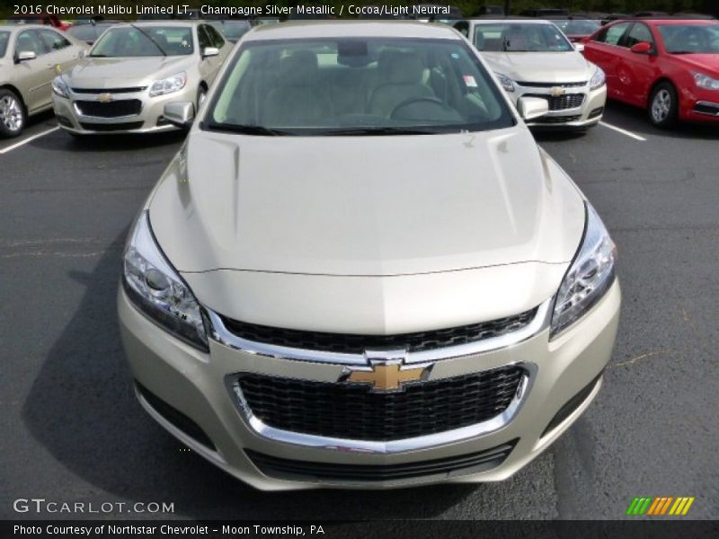 Champagne Silver Metallic / Cocoa/Light Neutral 2016 Chevrolet Malibu Limited LT
