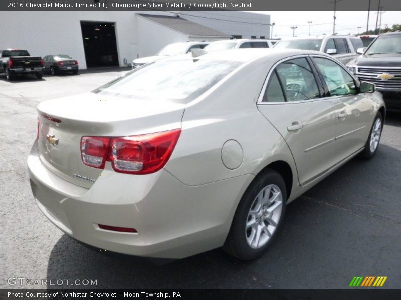 Champagne Silver Metallic / Cocoa/Light Neutral 2016 Chevrolet Malibu Limited LT