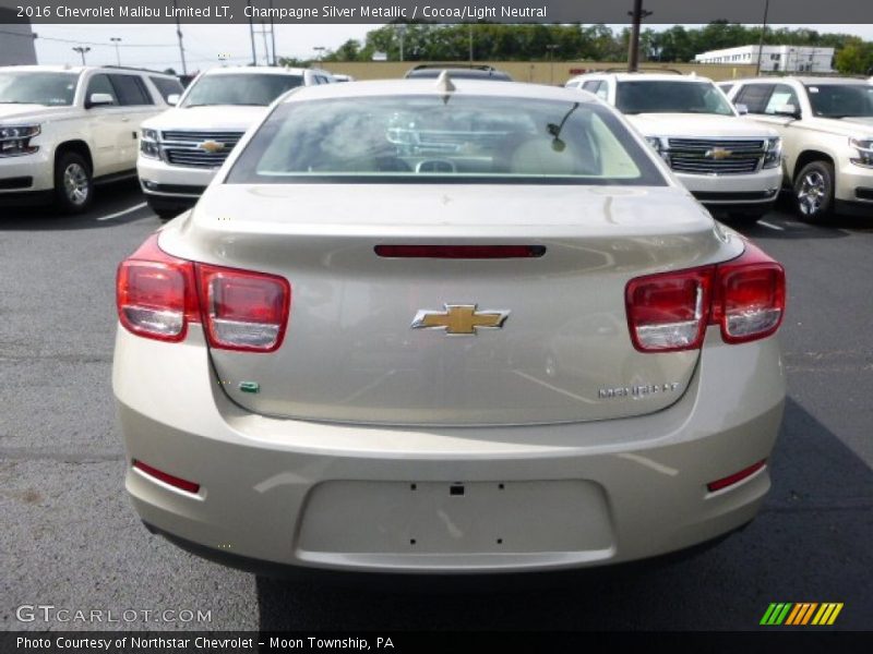 Champagne Silver Metallic / Cocoa/Light Neutral 2016 Chevrolet Malibu Limited LT