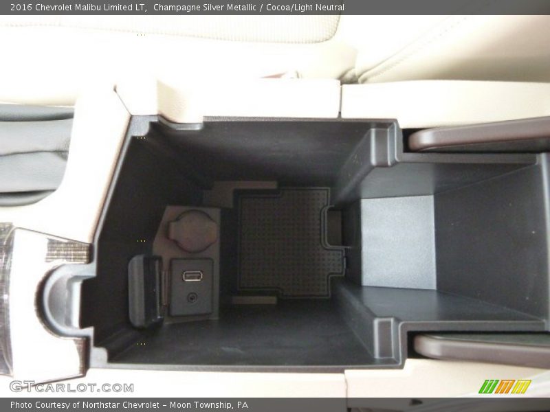 Champagne Silver Metallic / Cocoa/Light Neutral 2016 Chevrolet Malibu Limited LT