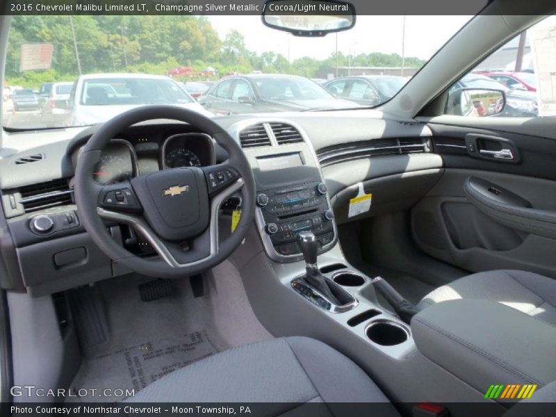 Champagne Silver Metallic / Cocoa/Light Neutral 2016 Chevrolet Malibu Limited LT