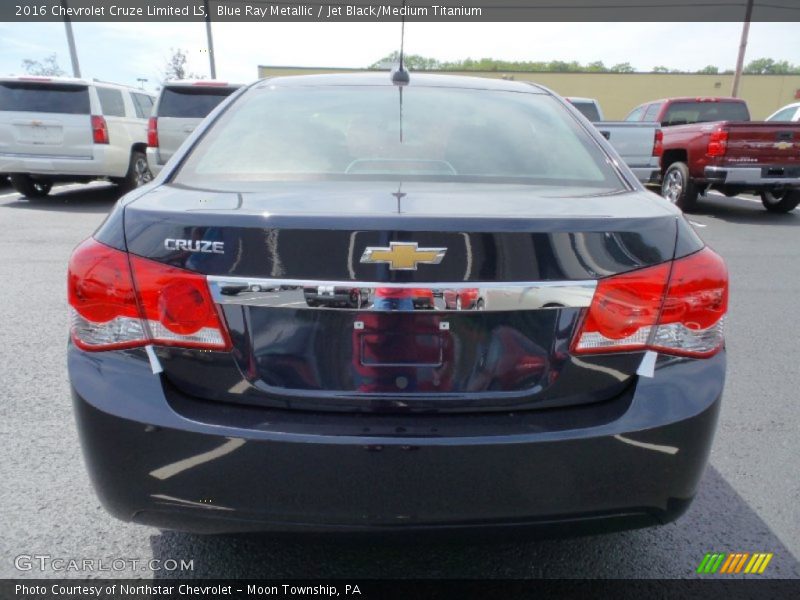 Blue Ray Metallic / Jet Black/Medium Titanium 2016 Chevrolet Cruze Limited LS