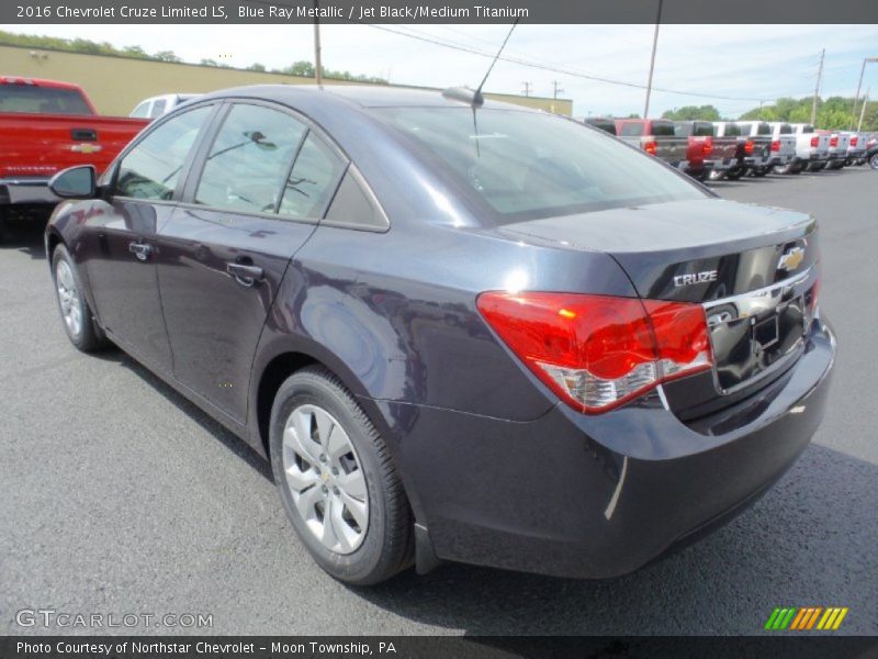 Blue Ray Metallic / Jet Black/Medium Titanium 2016 Chevrolet Cruze Limited LS