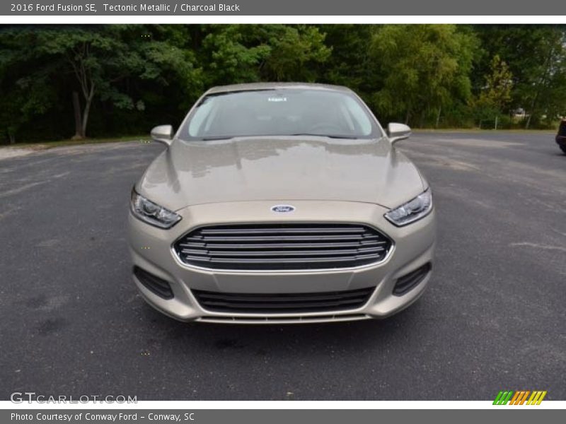 Tectonic Metallic / Charcoal Black 2016 Ford Fusion SE