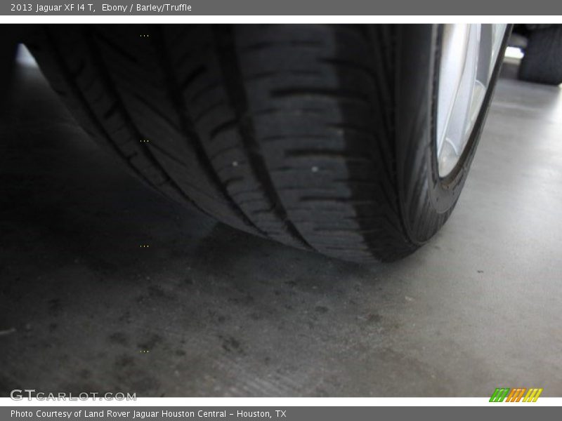 Ebony / Barley/Truffle 2013 Jaguar XF I4 T