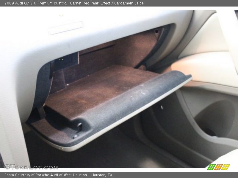 Garnet Red Pearl Effect / Cardamom Beige 2009 Audi Q7 3.6 Premium quattro