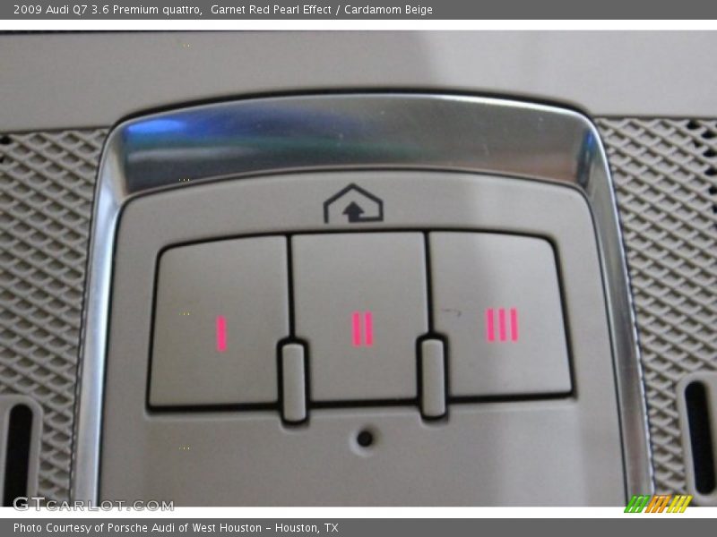 Garnet Red Pearl Effect / Cardamom Beige 2009 Audi Q7 3.6 Premium quattro